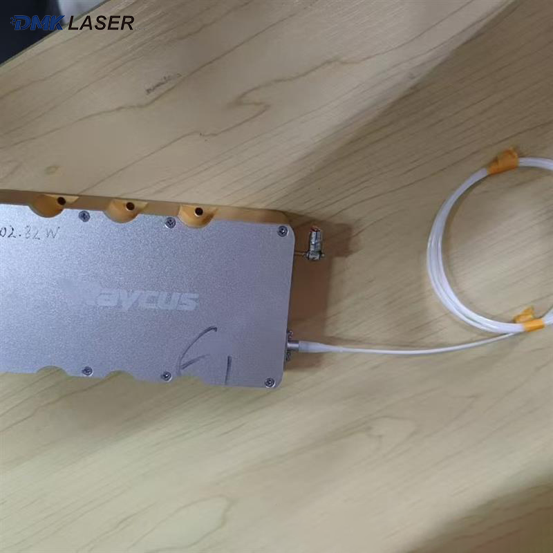 แหล่งกำเนิดเลเซอร์ Raycus กำลั - Laser Beam Expander บทวิจารณ์และราคา